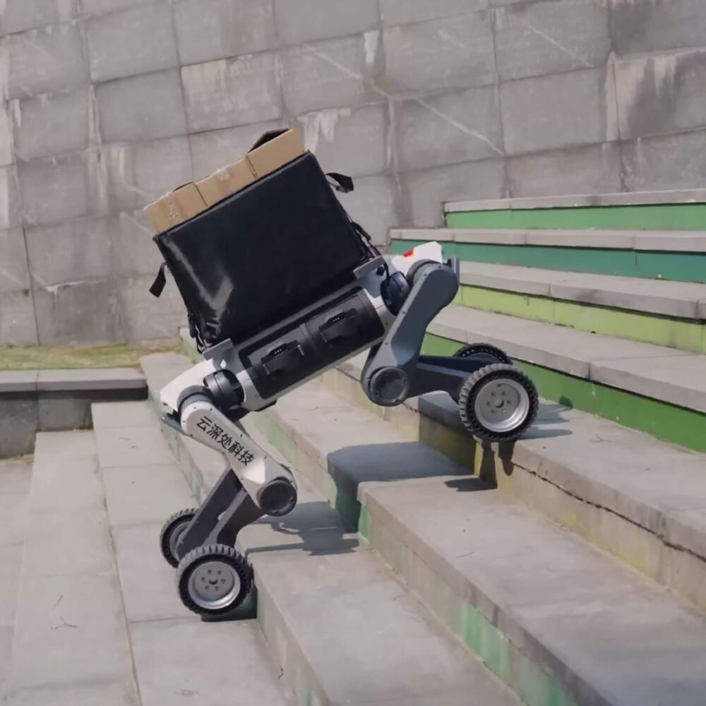 Invelogy DeepRobotics M20 Pro - donaskovy kurier